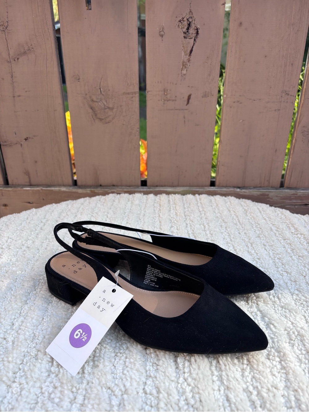 🎉NWT🎉 a new day Black Pointed Slingback Flats with Low Block Heel